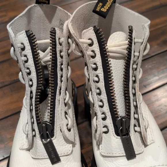 Dr. Martens Sinclair Platform Boot Zipper - Picture 6 of 13